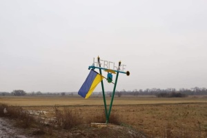 На Луганщині загарбники не припиняють обстрілювати Невське, поранена жінка