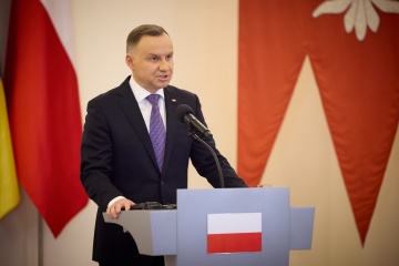 Polska pomoże Ukrainie zwiększyć tranzyt zboża, przygotowywane są specjalne korytarze – Duda

