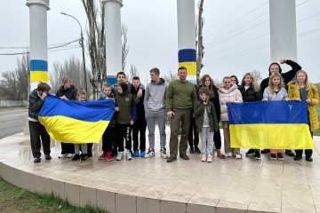 ロシアに連れ去られていた児童２４名がウクライナ南部ヘルソン州へ帰還