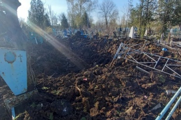 Ukraine : 40 tombes détruites et endommagées après une frappe d’artillerie russe sur Kramatorsk 