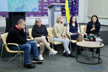 Nearly 950 Ukrainian civilians remain in Russian captivity - rights activists