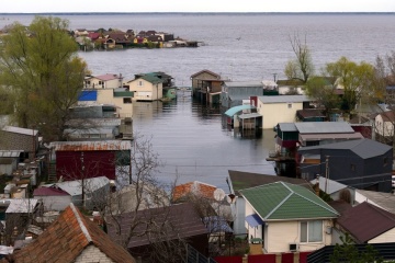 ウクライナ、長引く降雨で河川氾濫　６州で家屋に浸水