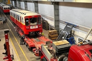Pierwsza partia wagonów metra od polskich partnerów przyjedzie do Kijowa z Warszawy

