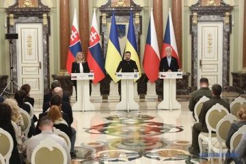 Ukraine, Czechia, Slovakia presidents sign joint declaration in Kyiv