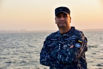Ukraine Navy commander sure Ukrainian flags will soon fly over Crimea again