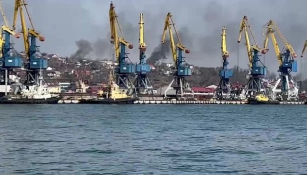 Heavy artillery blasts heard at Mariupol Port – Andriushchenko
