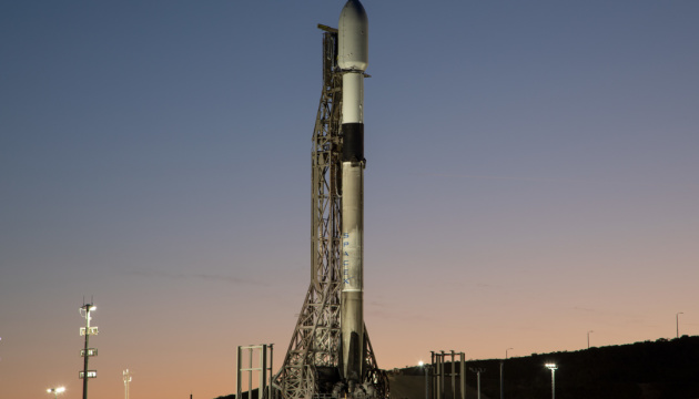 SpaceX запустила 10 американських військових супутників