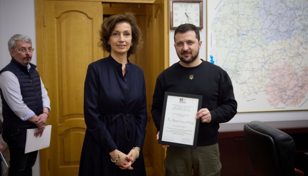 Zelensky meets with UNESCO Director General, receives certificate on Odesa