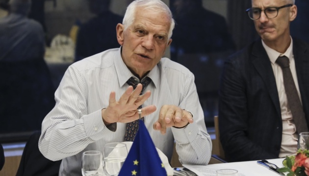 Borrell: La decisión de Rusia sobre las armas nucleares en Belarús amenaza directamente la seguridad de la UE
