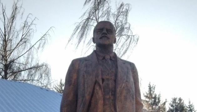 Бронзовий пам'ятник Леніну на Черкащині продали за ₴681 тисячу