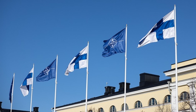 НАТО поки не розміщуватиме бойові групи у Фінляндії – Bloomberg