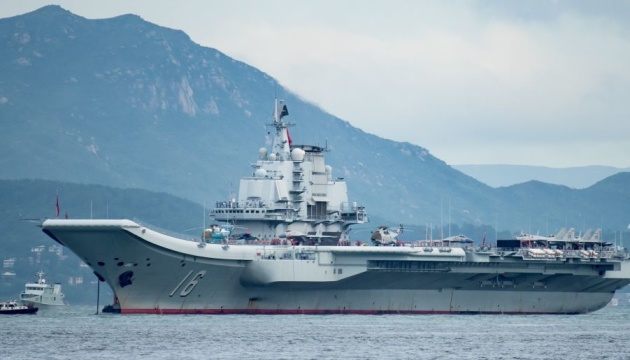 Китай направив авіаносну групу до Тайваню