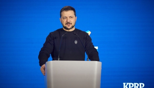 Zełenski zaprosił polski biznes do odbudowy Ukrainy

