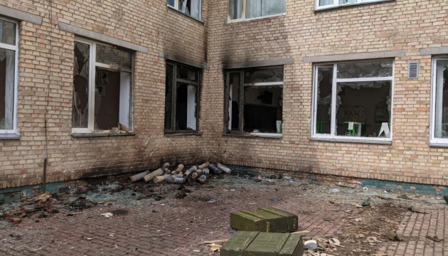 На Луганщині загарбники пошкодили 199 закладів освіти