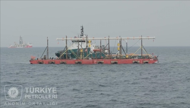 Туреччина завершила монтаж газопроводу в Чорному морі