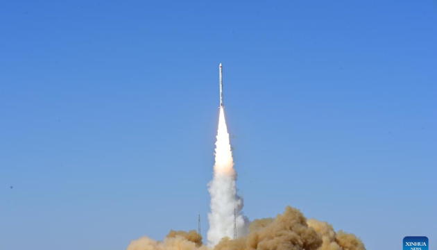 Китай здійснив черговий випробувальний запуск нової комерційної ракети-носія