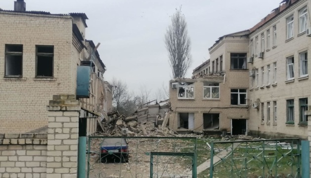 Enemy shelling of Kherson region: Pedagogical college damaged in Beryslav