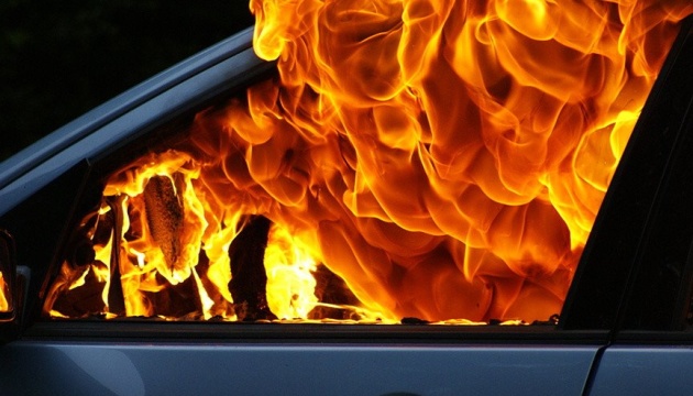 В Ужгороді згоріла автівка секретаря міськради - він каже про підпал