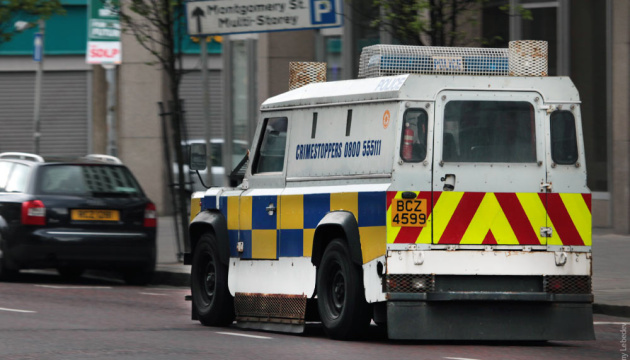 У Північній Ірландії молодики напали на поліцейських під час параду