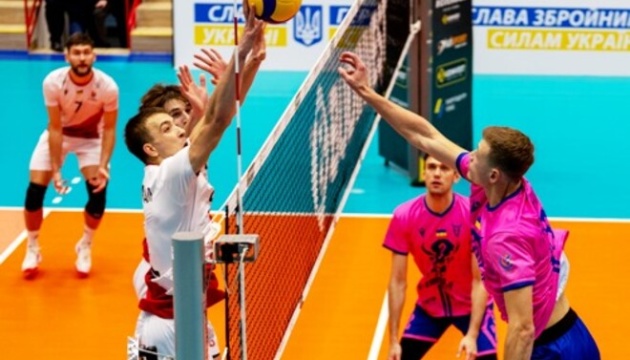 «Епіцентр-Подоляни» обіграли «Прометей» на старті фіналу Суперліги України з волейболу