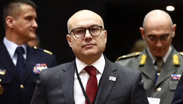 Serbia denies transferring weapons to Ukraine