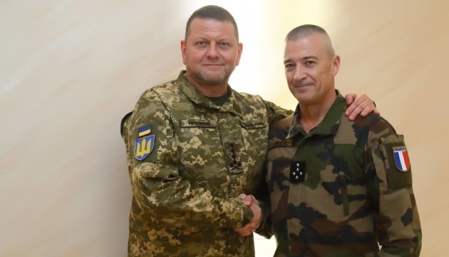 Ukraine’s Commander-in-Chief of AF meets with Chief of French General Staff