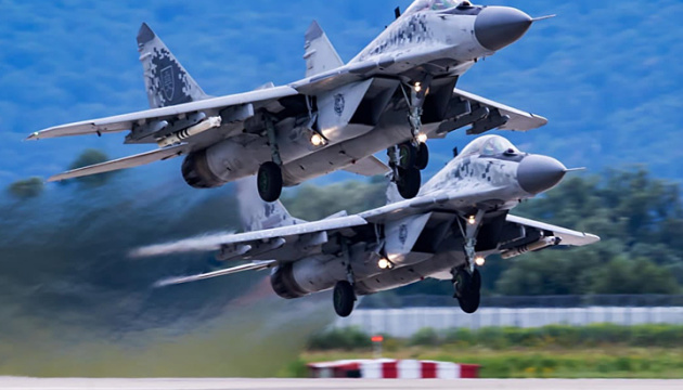 Deutschland genehmigt Lieferung von polnischen MiG-29-Kampfjets an die Ukraine