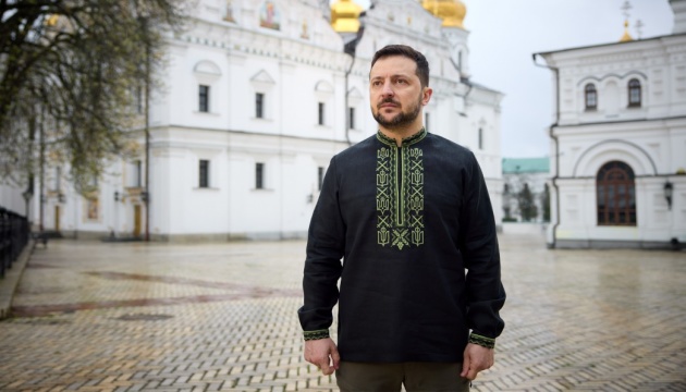 Ukraine feiert Ostern im Glauben an Sieg – Selenskyj