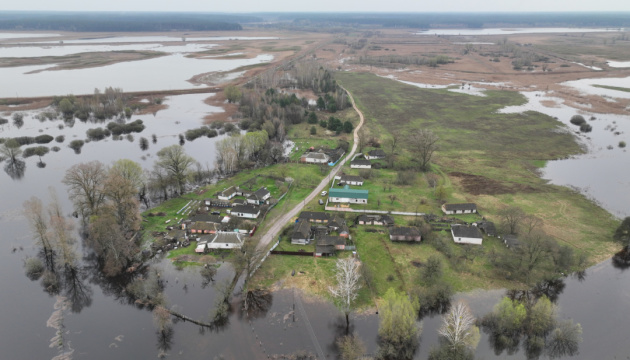 В Україні зросла кількість підтоплень - вода залила понад 900 дворів, сотні будинків