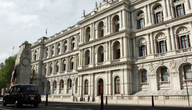 МЗС Британії викликало посла рф після вироку опозиційному політику, який засудив війну