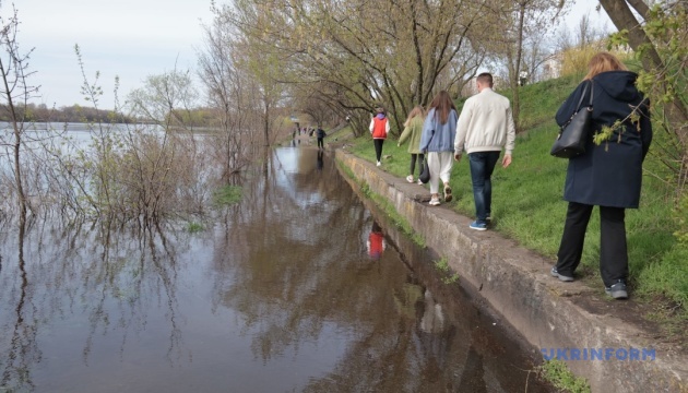Синоптики запевняють, що катастрофічного затоплення Києва через паводки не буде