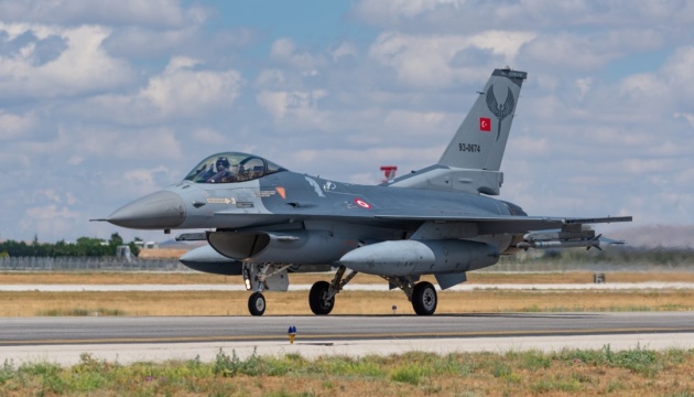 Штати схвалили продаж Туреччині обладнання для модернізації F-16