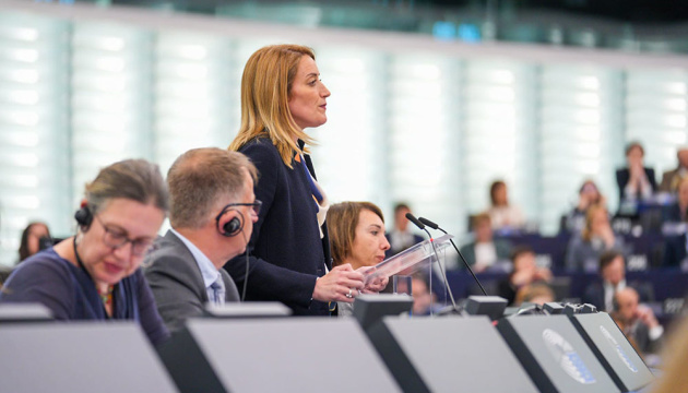 Президентка Європарламенту закликала росію звільнити журналіста WSJ