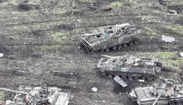 Russian military death toll in Ukraine climbs to 183,750