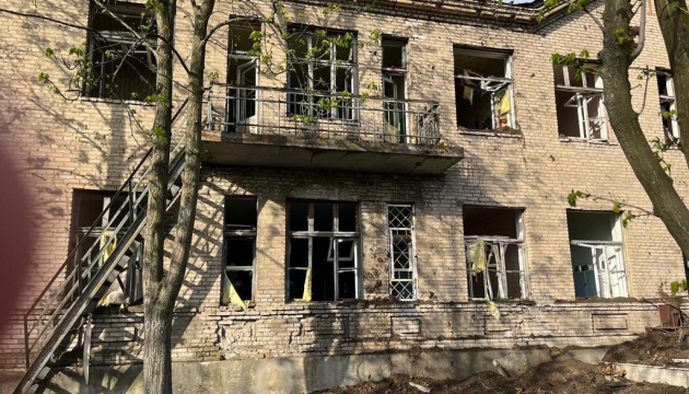 Russian troops strike missile at Druzhkivka, hospital damaged 