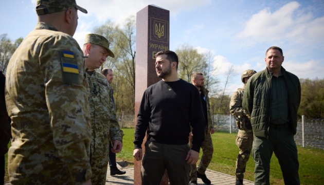 Зеленський відвідав кордон України з білоруссю та Польщею