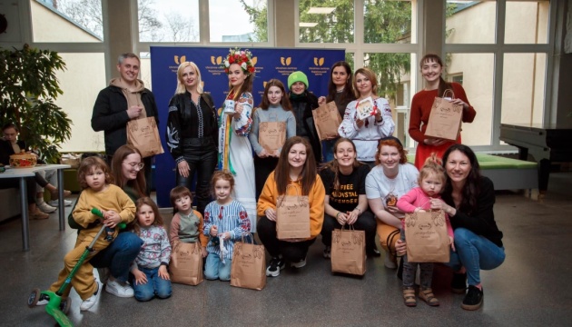 В Українському центрі у Вільнюсі провели благодійний ярмарок