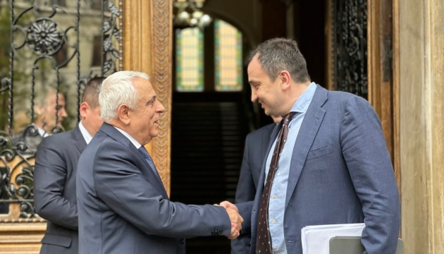 „Wege der Solidarität“ bleiben erhalten: Solskyj trifft rumänischen Minister