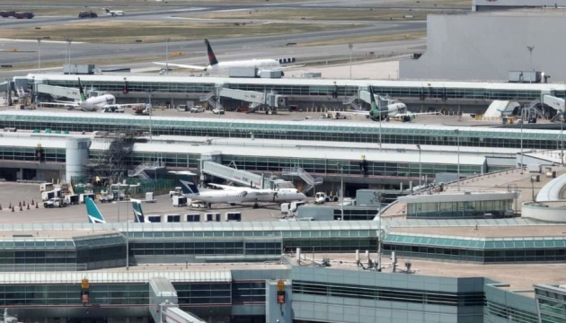 З аеропорту Торонто викрали контейнер із коштовностями на $15 мільйонів