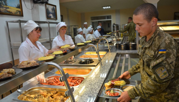 ウクライナの汚職犯罪捜査班、前国防次官に軍への食料調達における詐欺容疑を伝達
