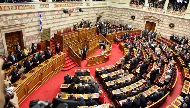 На виборах у Греції лідирує правляча партія – екзитпол