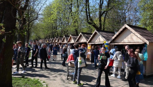 У Львові проходить перший в Україні ярмарок молодіжного підприємництва JUNIOR EXPO 2023