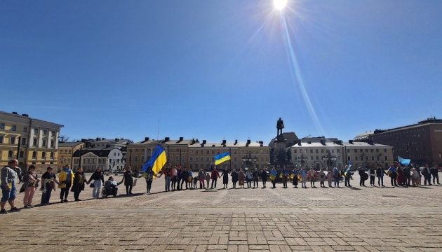 У Фінляндії провели мітинг проти екозлочинів росії в Україні