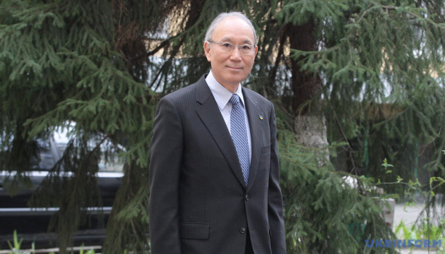 Посол Японії вважає неможливим мир, доки росія не вивела з України війська