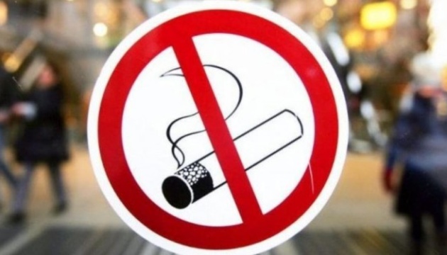 В Україні поновили контроль заборони куріння у кафе і ресторанах – які штрафи