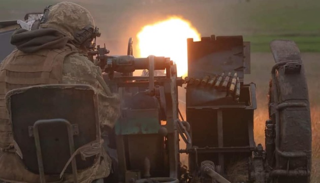 Ukraine's defense forces repel 65 Russian assaults along front line