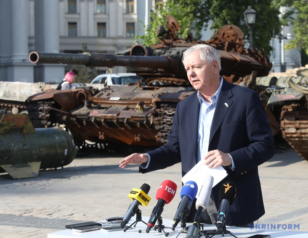 El senador Graham dice que la contraofensiva de Ucrania mostrará resultados en los próximos días y semanas