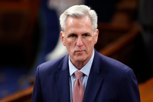 McCarthy says he will keep Ukraine aid in Pentagon funding bill