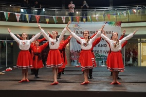 В Анталії відкрито набір до колективу українського народного танцю
