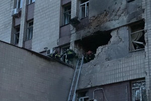 У Києві внаслідок атаки дронів постраждав рятувальник - Кличко
